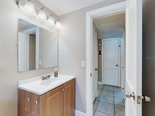 5802 DEERFIELD ROAD, Orlando, FL 32808
