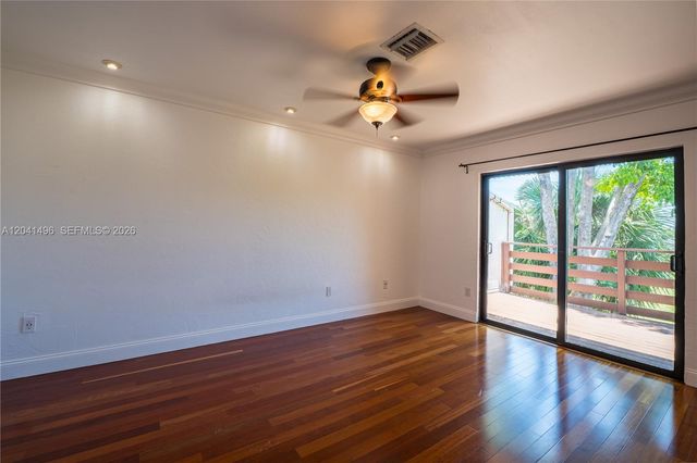 2133 N 14th Ave, Hollywood, FL 33020