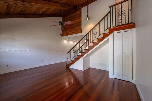 2133 N 14th Ave, Hollywood, FL 33020