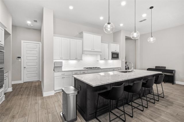 1222 Mcmurtry Ridge Drive, Katy, TX 77494