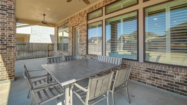 1222 Mcmurtry Ridge Drive, Katy, TX 77494