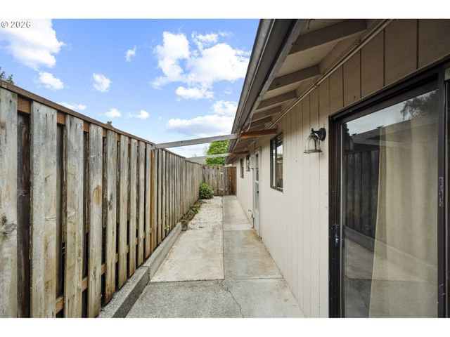 3513 Ne 45TH St A, Vancouver, WA 98661