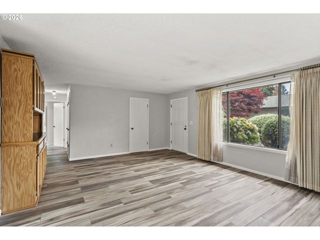 3513 Ne 45TH St A, Vancouver, WA 98661