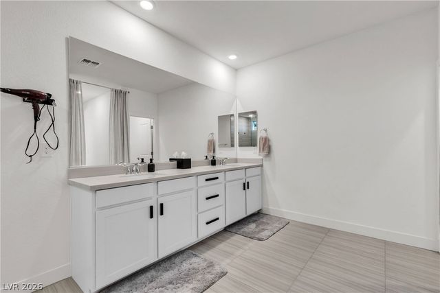 10122 Mystic Falls Drive, Las Vegas, NV 89141