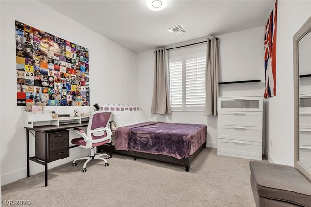 10122 Mystic Falls Drive, Las Vegas, NV 89141