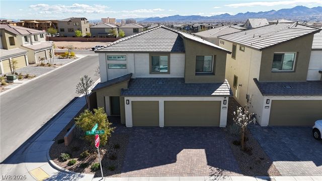 10122 Mystic Falls Drive, Las Vegas, NV 89141