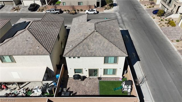 10122 Mystic Falls Drive, Las Vegas, NV 89141