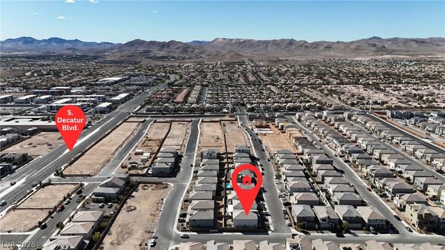 10122 Mystic Falls Drive, Las Vegas, NV 89141