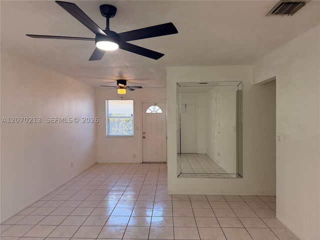 1104 N 17th Ct 104, Hollywood, FL 33020