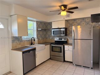 1104 N 17th Ct 104, Hollywood, FL 33020