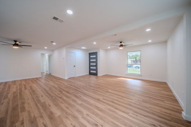 2517 Belhaven Drive, Mesquite, TX 75150