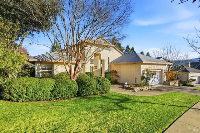 5828 Owl Hill Ave, Santa Rosa, CA 95409