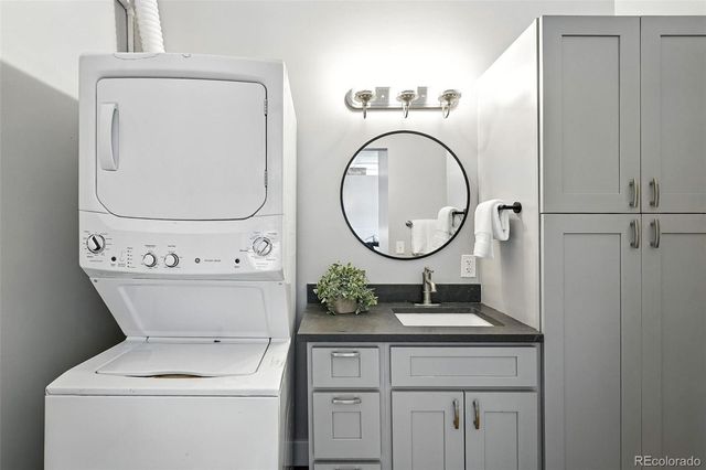 2261 Blake Street 3E, Denver, CO 80205