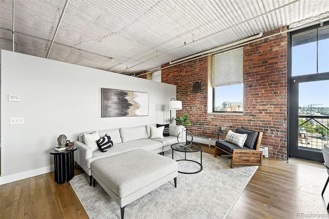2261 Blake Street 3E, Denver, CO 80205