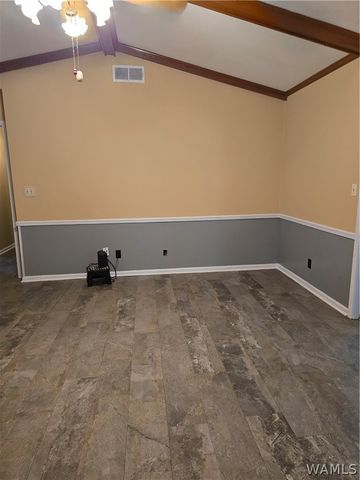 3302 Royal Oak, Northport, AL 35473