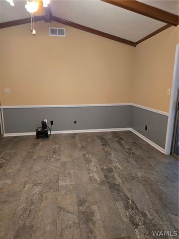 3302 Royal Oak, Northport, AL 35473
