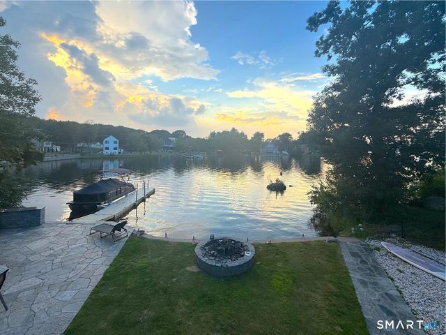 100 North Street, Wolcott, CT 06716