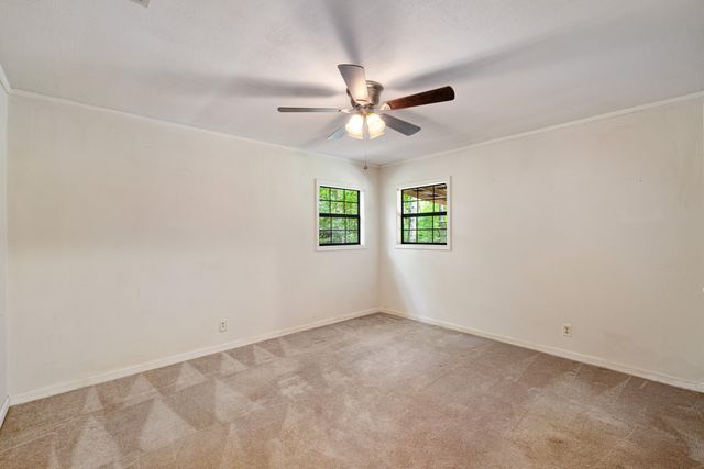 862 Epley, Hattiesburg, MS 39402