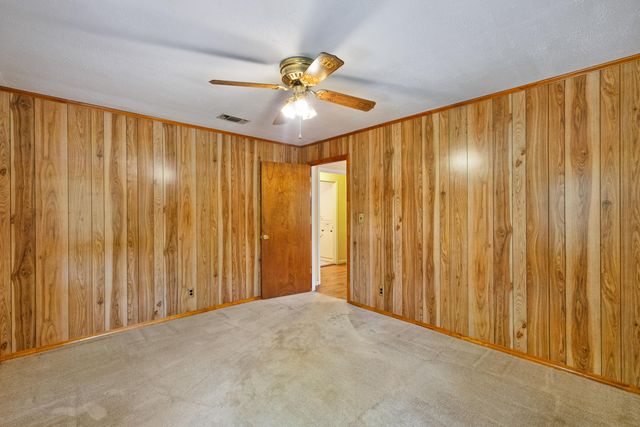 862 Epley, Hattiesburg, MS 39402