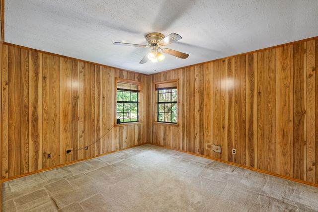 862 Epley, Hattiesburg, MS 39402