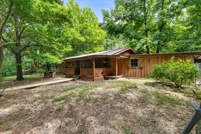 862 Epley, Hattiesburg, MS 39402