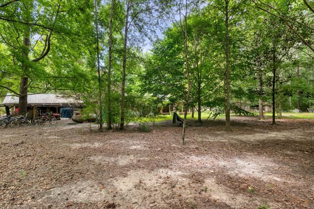 862 Epley, Hattiesburg, MS 39402