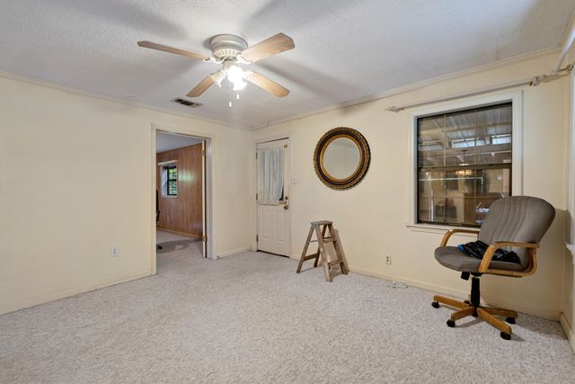 862 Epley, Hattiesburg, MS 39402