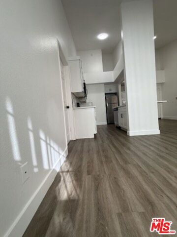 621 N Bronson Avenue 201, Los Angeles, CA 90004