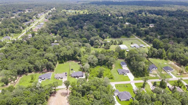 151 County Road 6606, Dayton, TX 77535