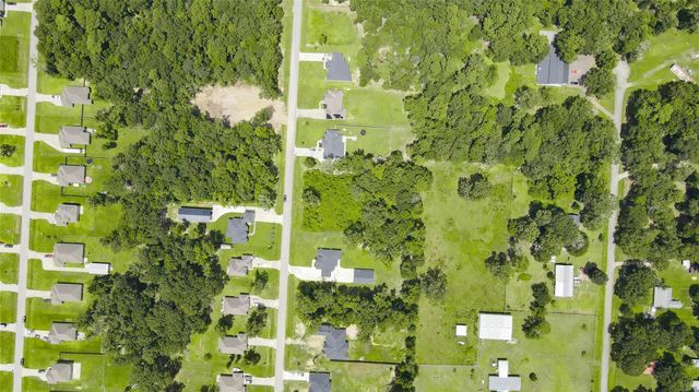 151 County Road 6606, Dayton, TX 77535