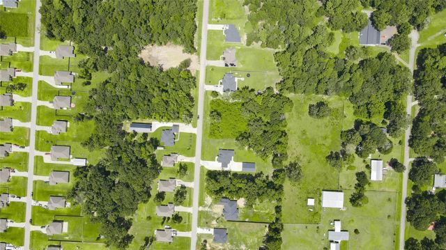 151 County Road 6606, Dayton, TX 77535