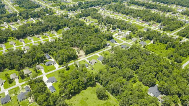 151 County Road 6606, Dayton, TX 77535