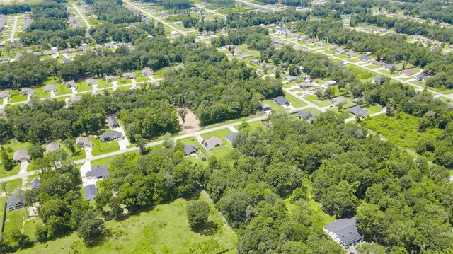 151 County Road 6606, Dayton, TX 77535