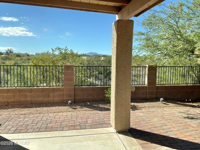 10836 S Heart Break Ridge Place, Vail, AZ 85641