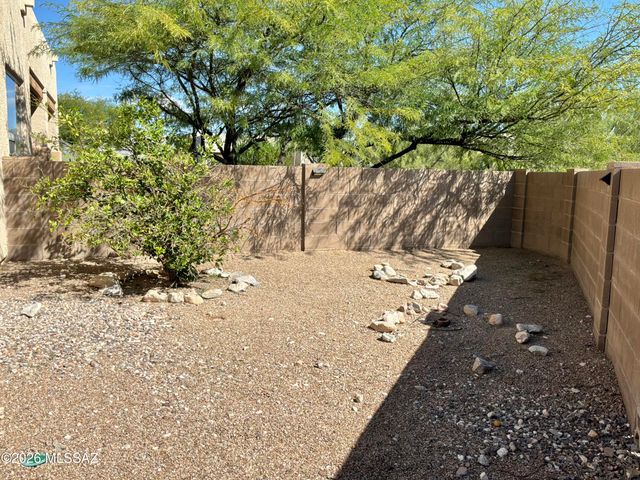 10836 S Heart Break Ridge Place, Vail, AZ 85641