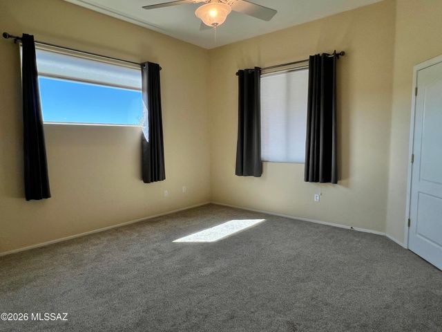 10836 S Heart Break Ridge Place, Vail, AZ 85641