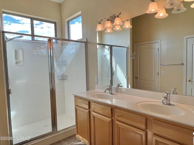 10836 S Heart Break Ridge Place, Vail, AZ 85641