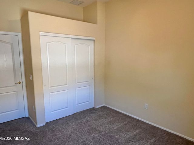 10836 S Heart Break Ridge Place, Vail, AZ 85641