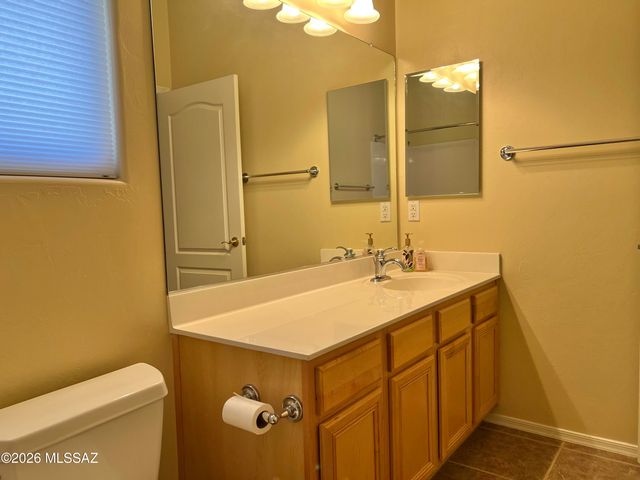 10836 S Heart Break Ridge Place, Vail, AZ 85641