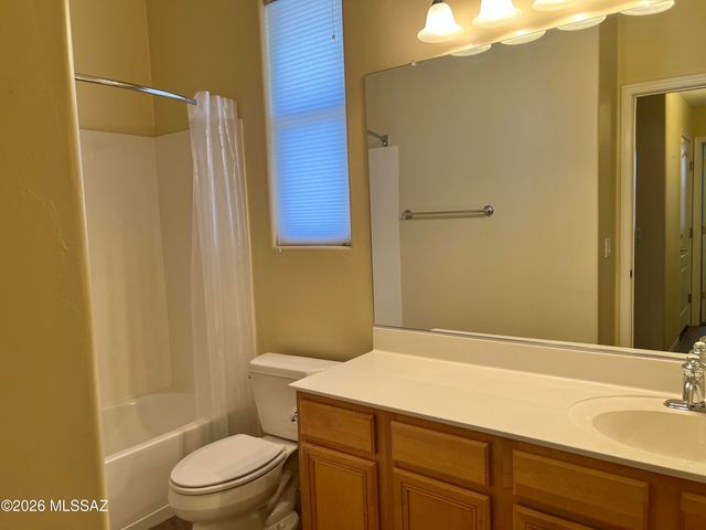 10836 S Heart Break Ridge Place, Vail, AZ 85641
