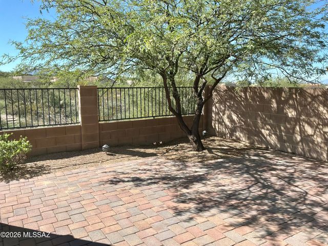 10836 S Heart Break Ridge Place, Vail, AZ 85641