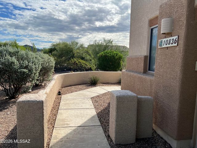 10836 S Heart Break Ridge Place, Vail, AZ 85641