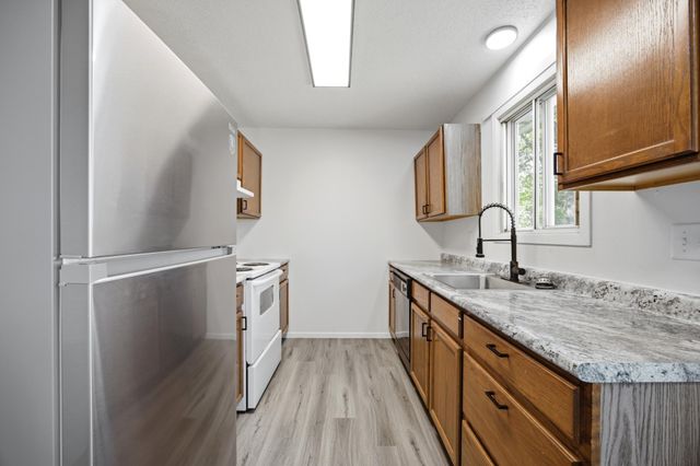 914-916 32nd Street N, Fargo, ND 58102