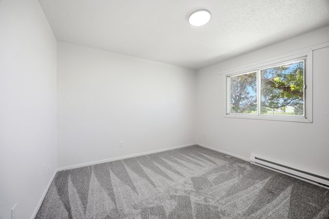 914-916 32nd Street N, Fargo, ND 58102