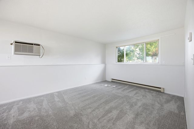 914-916 32nd Street N, Fargo, ND 58102