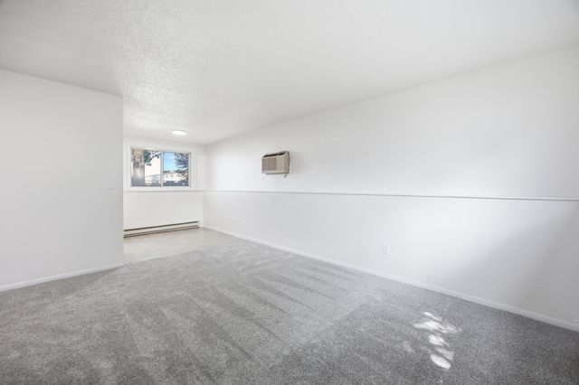 914-916 32nd Street N, Fargo, ND 58102