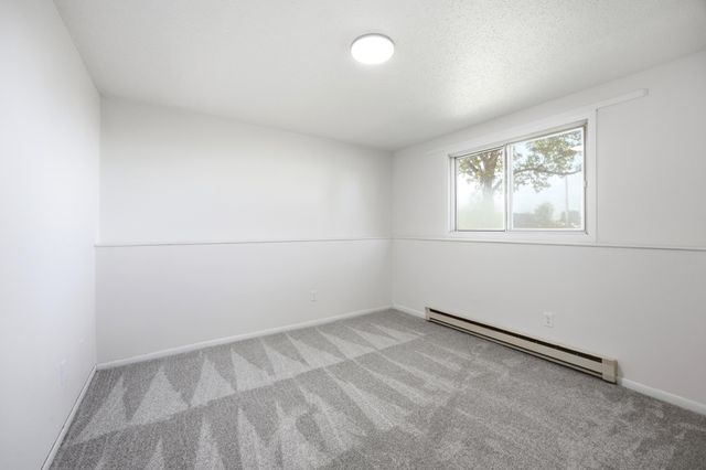 914-916 32nd Street N, Fargo, ND 58102