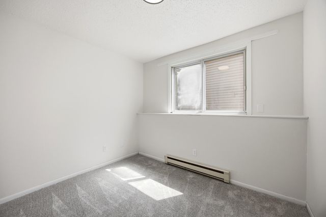 914-916 32nd Street N, Fargo, ND 58102