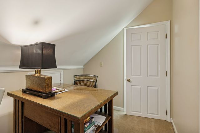 215 Cumberland Trce, Nashville, TN 37214