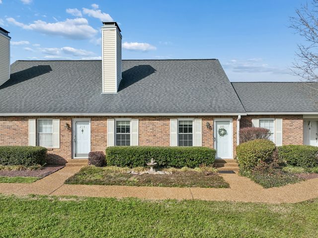 215 Cumberland Trce, Nashville, TN 37214